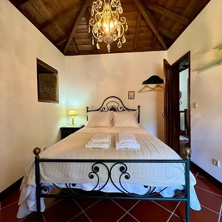 Casa Da Varziela * Labrujo