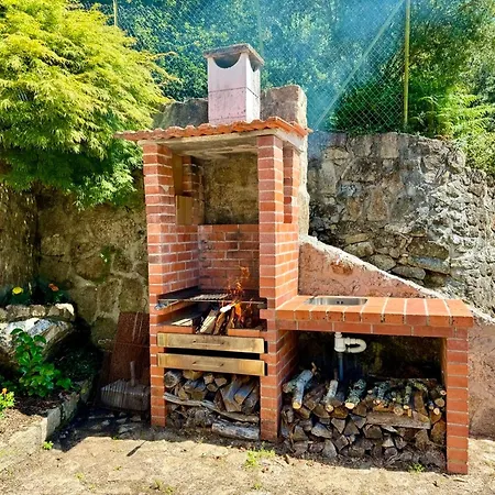 펜션 Casa Da Varziela Labrujo