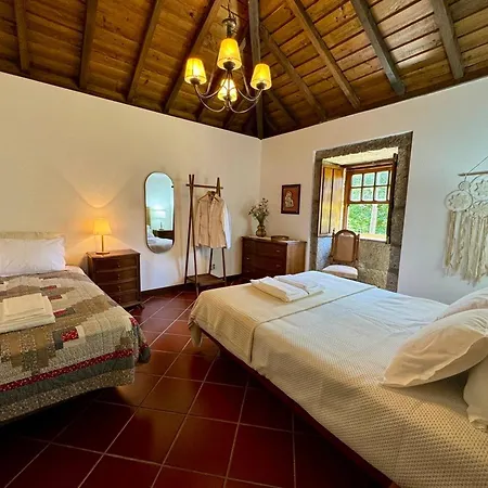 Casa Da Varziela 펜션 Labrujo