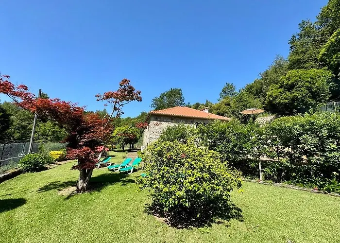 Casa Da Varziela Holiday home Labrujo