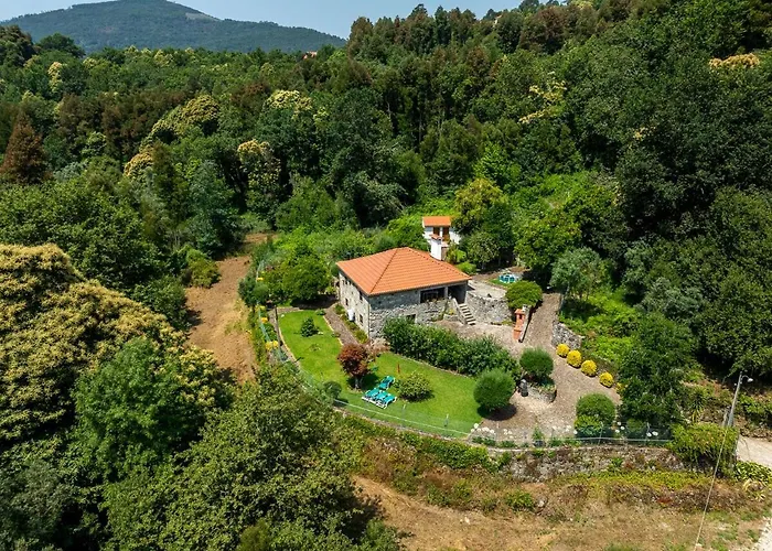 Casa Da Varziela Holiday home Labrujo