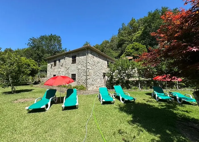 Casa Da Varziela * Labrujo